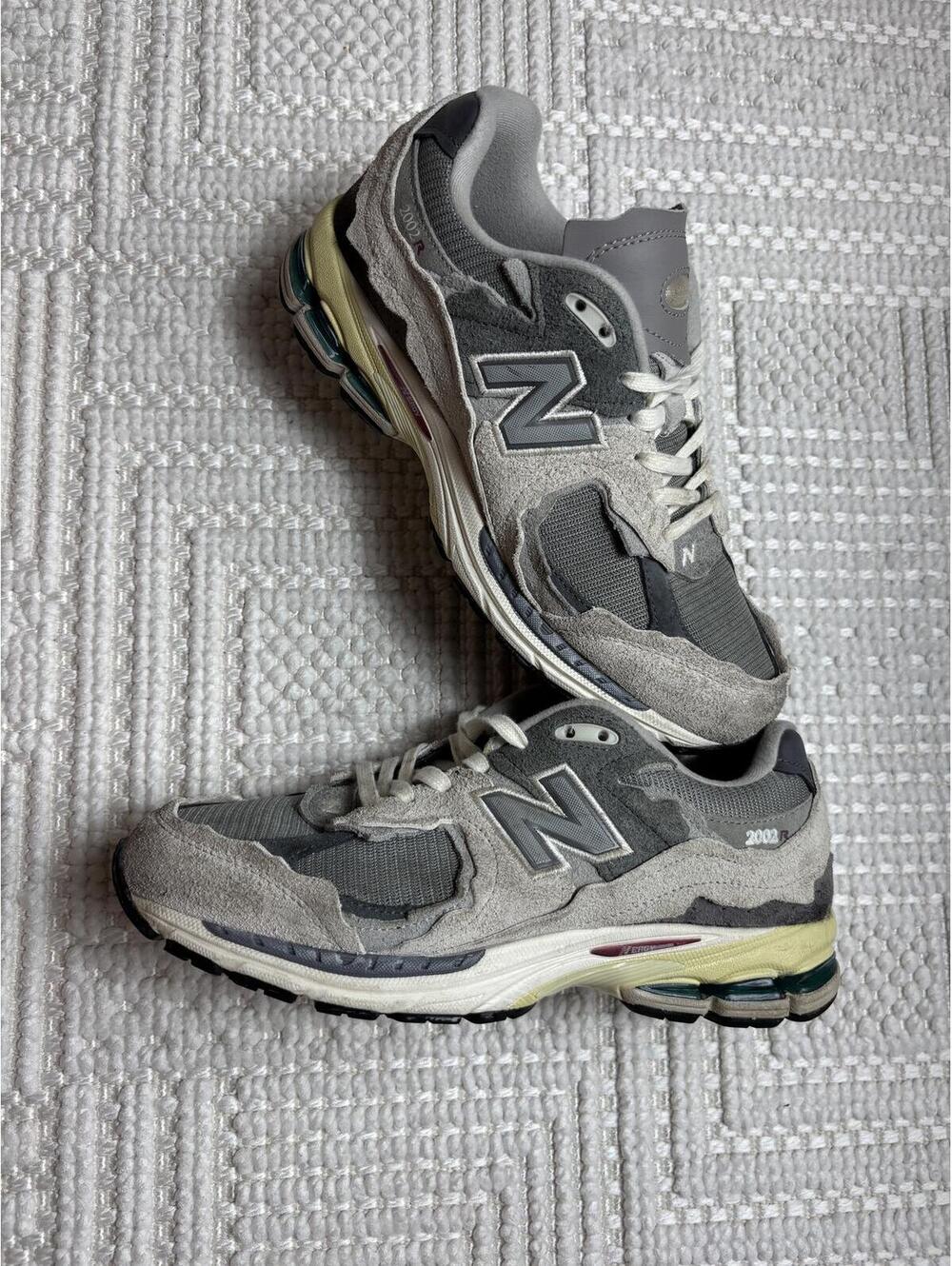New Balance 2002RDA RainCloud Protection Pack Sneaker US